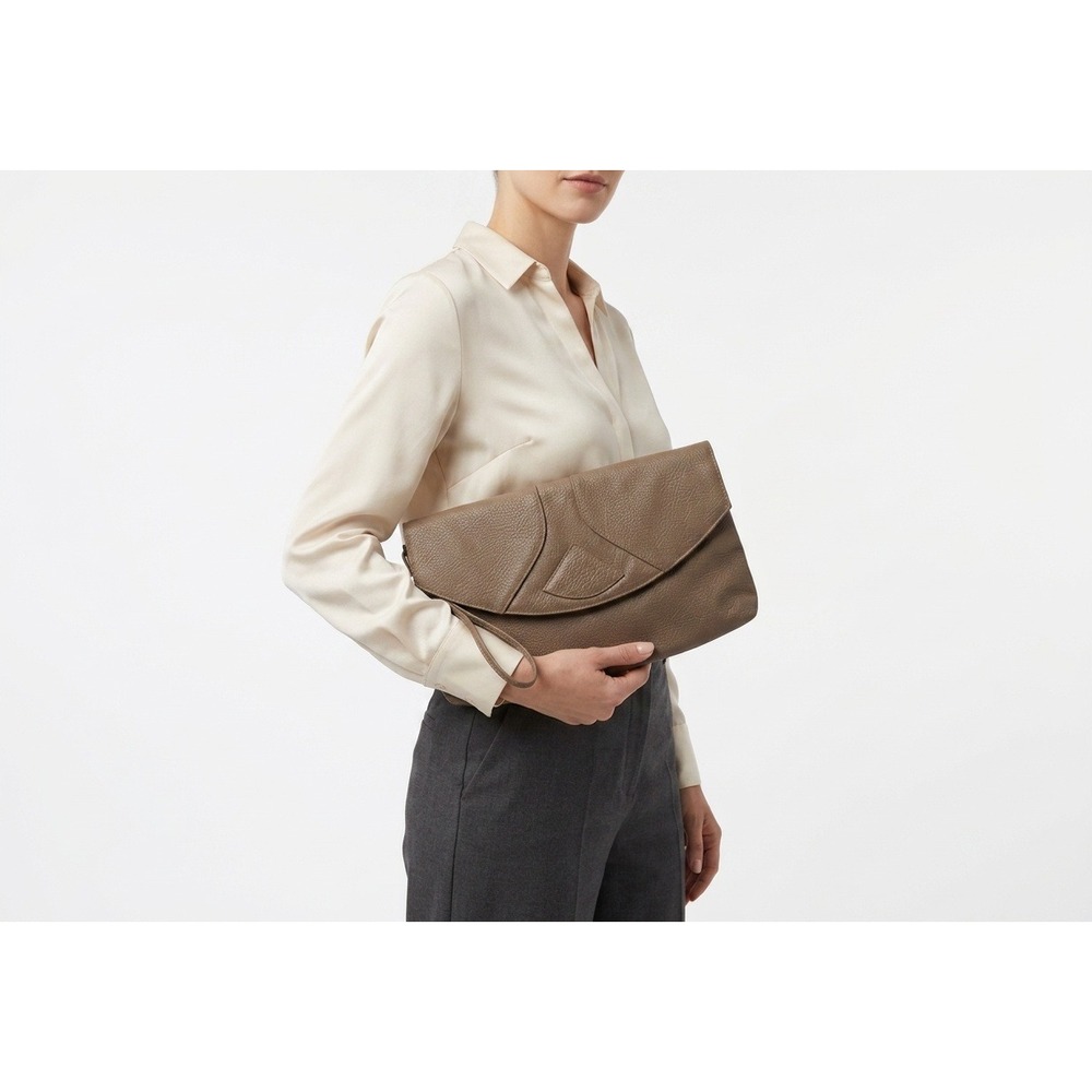Vintage MCI Clutch Bag Taupe Vintage Pebble Grain Envelope Wristlet
